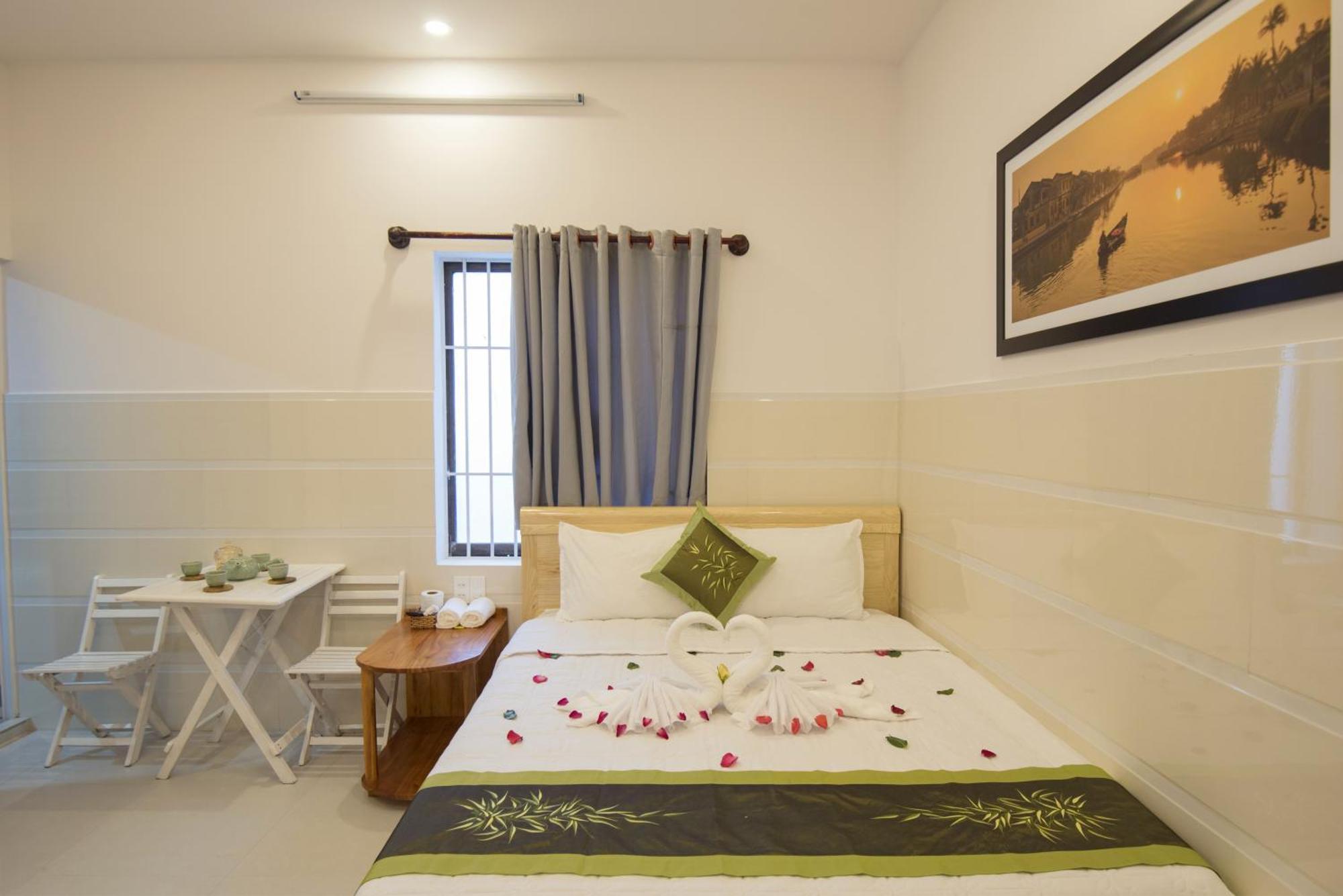 Bong House Homestay 2 Хойан Экстерьер фото