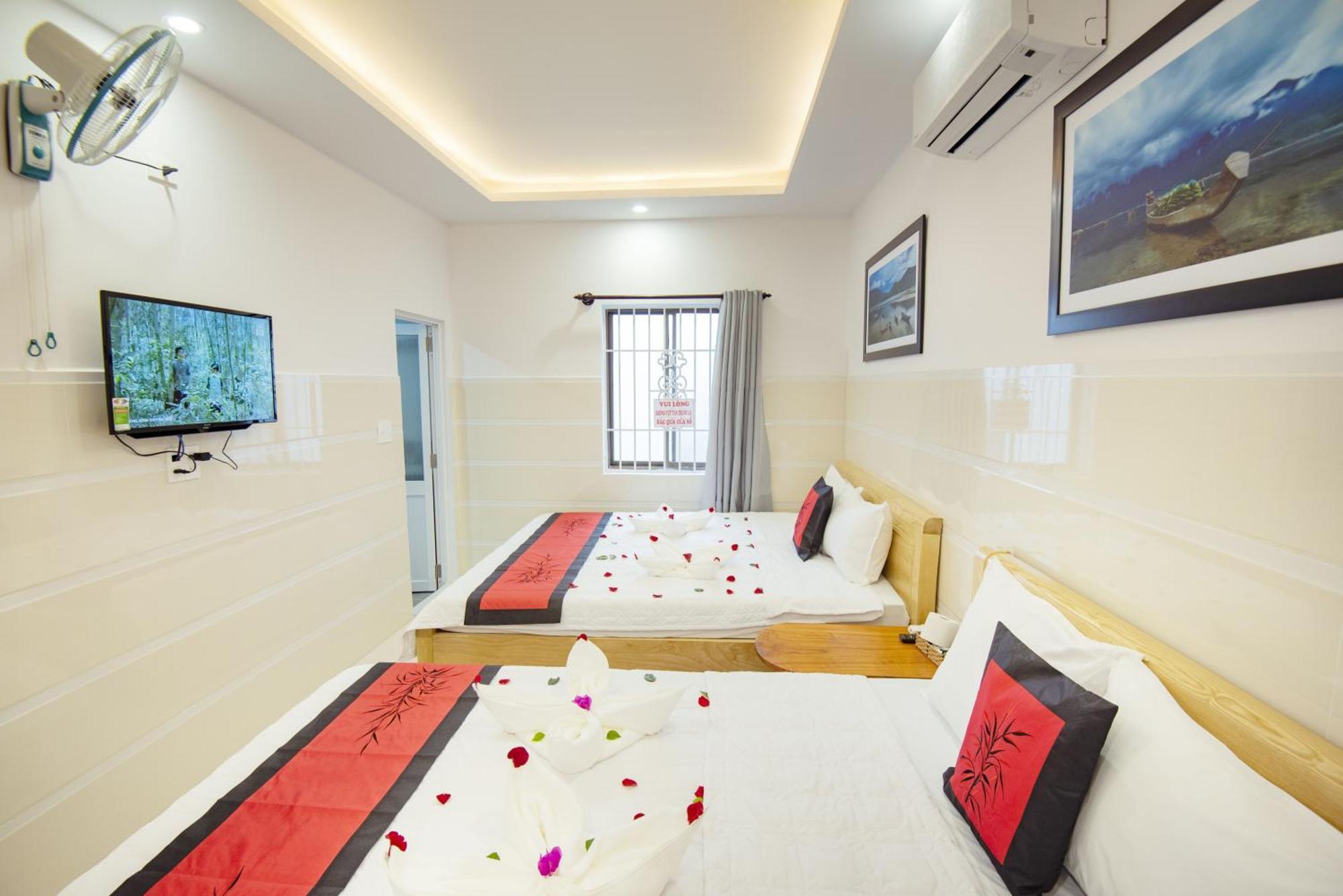 Bong House Homestay 2 Хойан Экстерьер фото