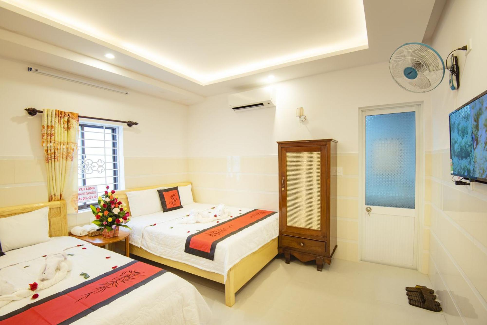 Bong House Homestay 2 Хойан Экстерьер фото
