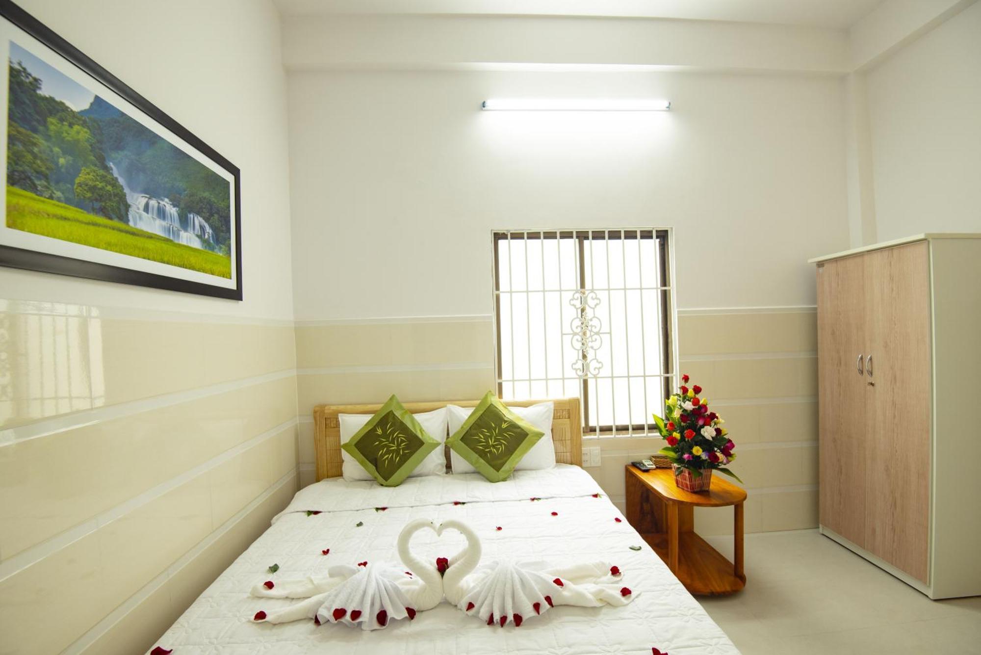 Bong House Homestay 2 Хойан Экстерьер фото