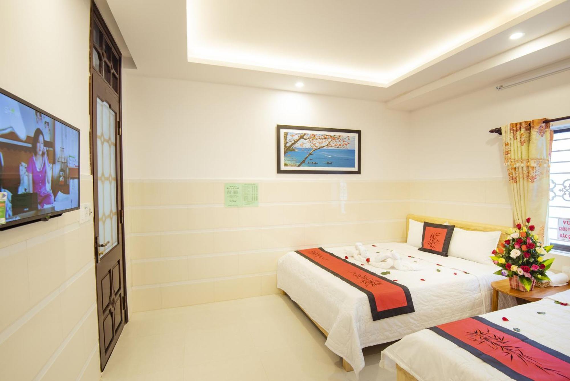 Bong House Homestay 2 Хойан Экстерьер фото