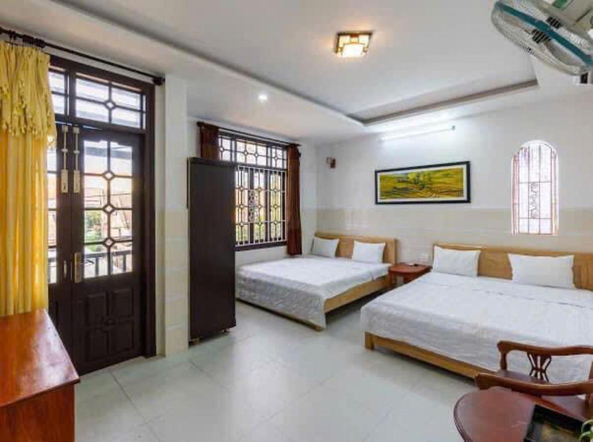 Bong House Homestay 2 Хойан Экстерьер фото