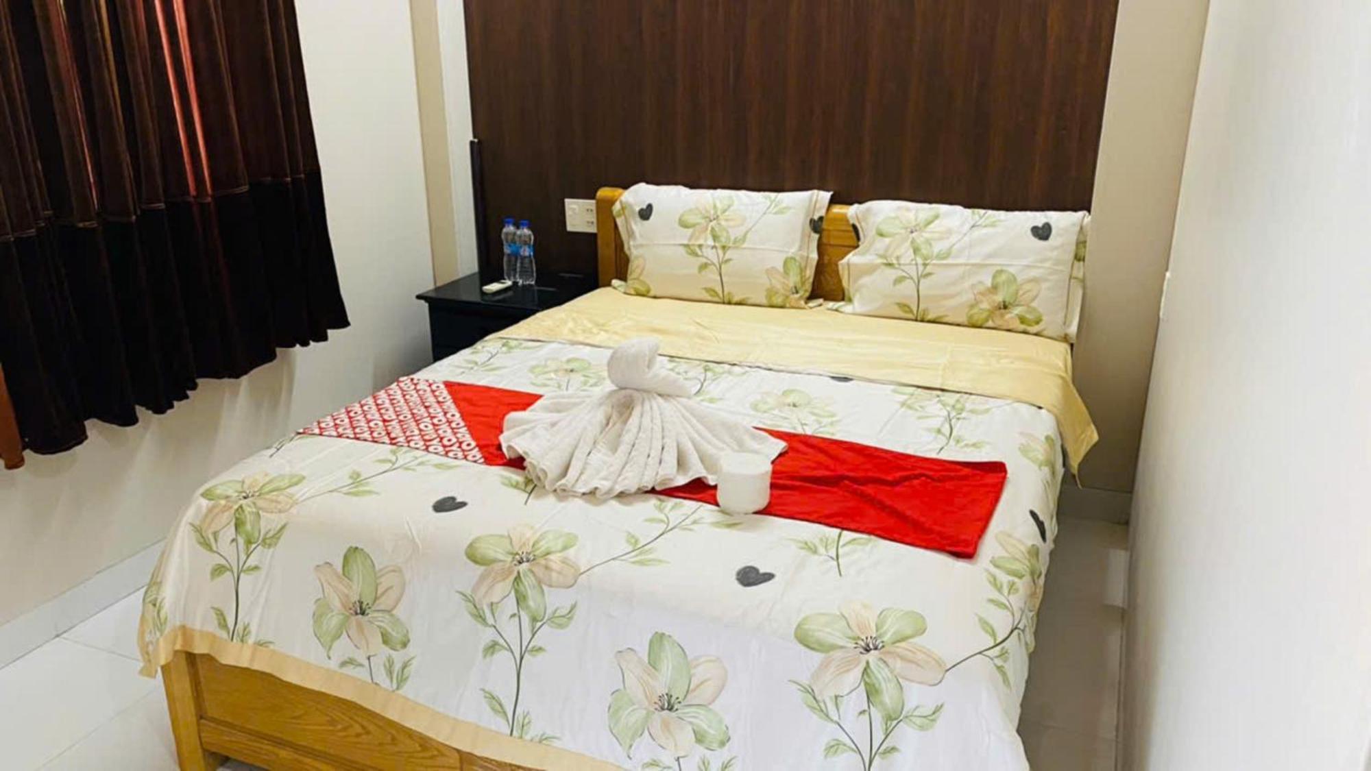 Bong House Homestay 2 Хойан Экстерьер фото
