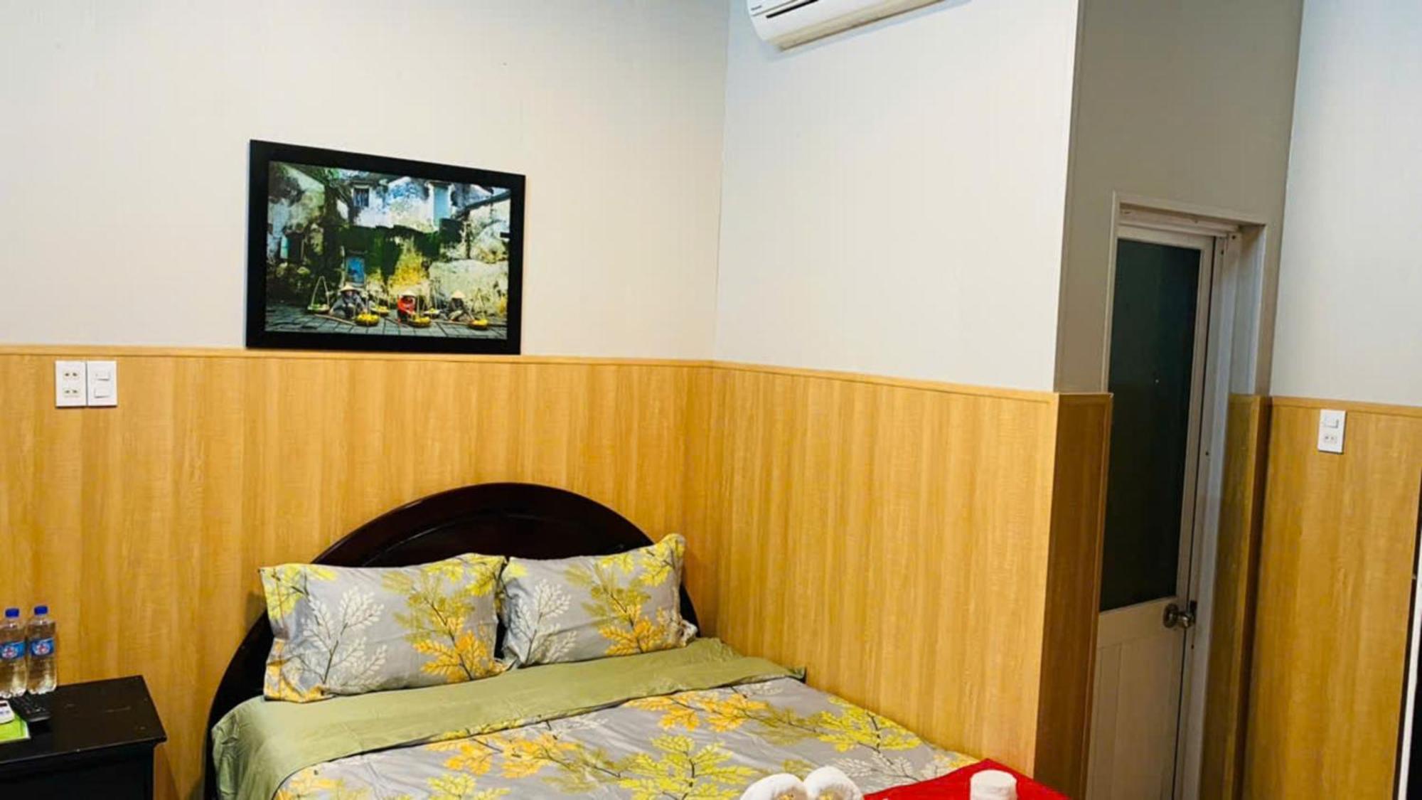 Bong House Homestay 2 Хойан Экстерьер фото