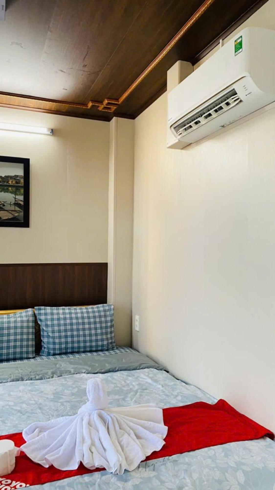 Bong House Homestay 2 Хойан Экстерьер фото